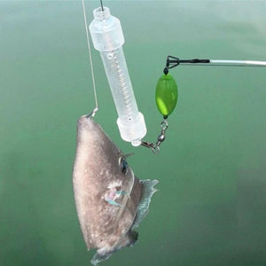 Automatic fishing hook